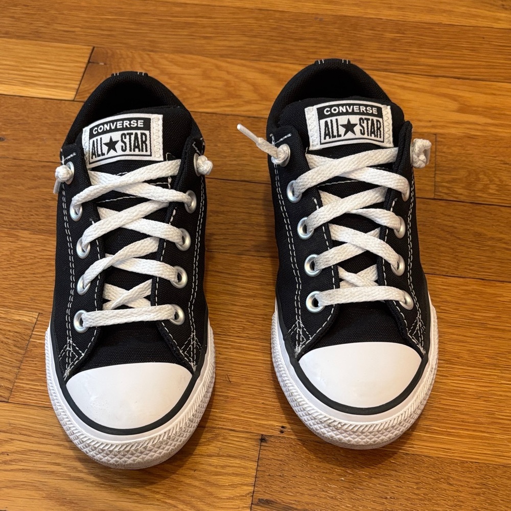 Converse Black & White Kids' Low Top Sneakers - Picture 8 of 16